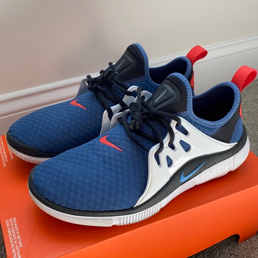 Nike Acalme Men’s Size 10